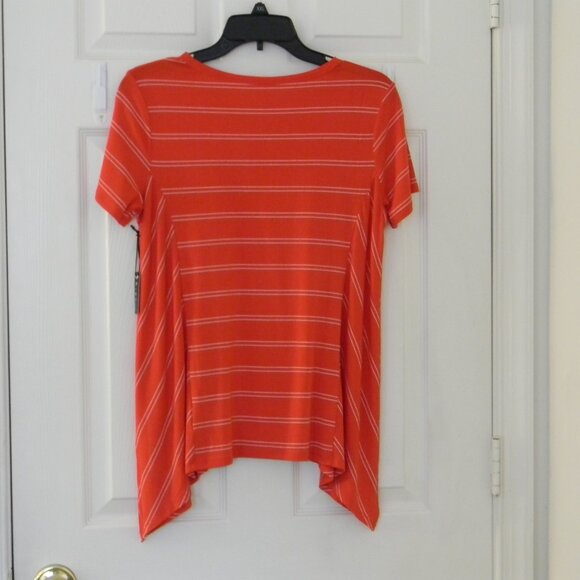 3rd + Malt Red Striped Tee With Shark Bite Hem Sz Small NWT - Picture 2 of 3